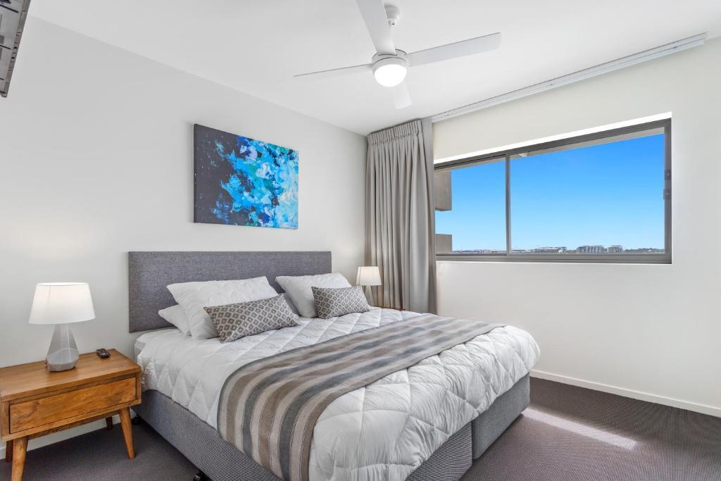 North Shore Oceanside Kawana 3 Bedroom Apartment